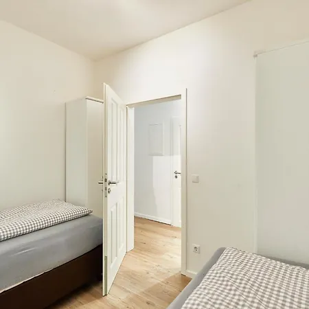 Pirola - 1 Apartamento Borkum